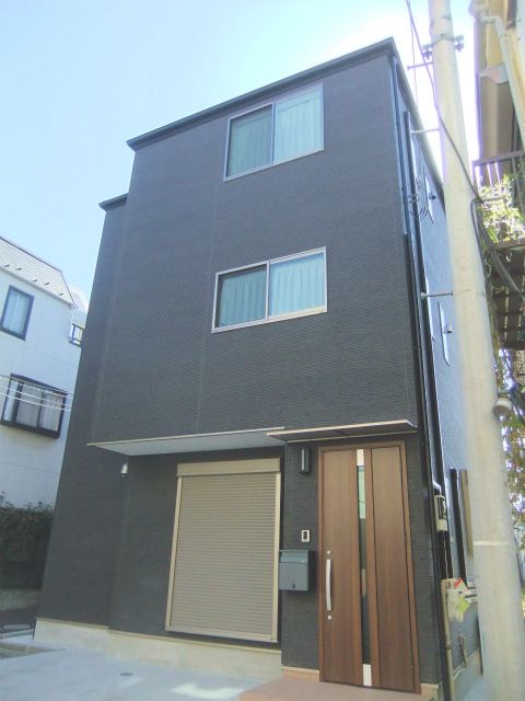 準耐火木造3階建て免震住宅 墨田区 東向島 / Ｏ様邸